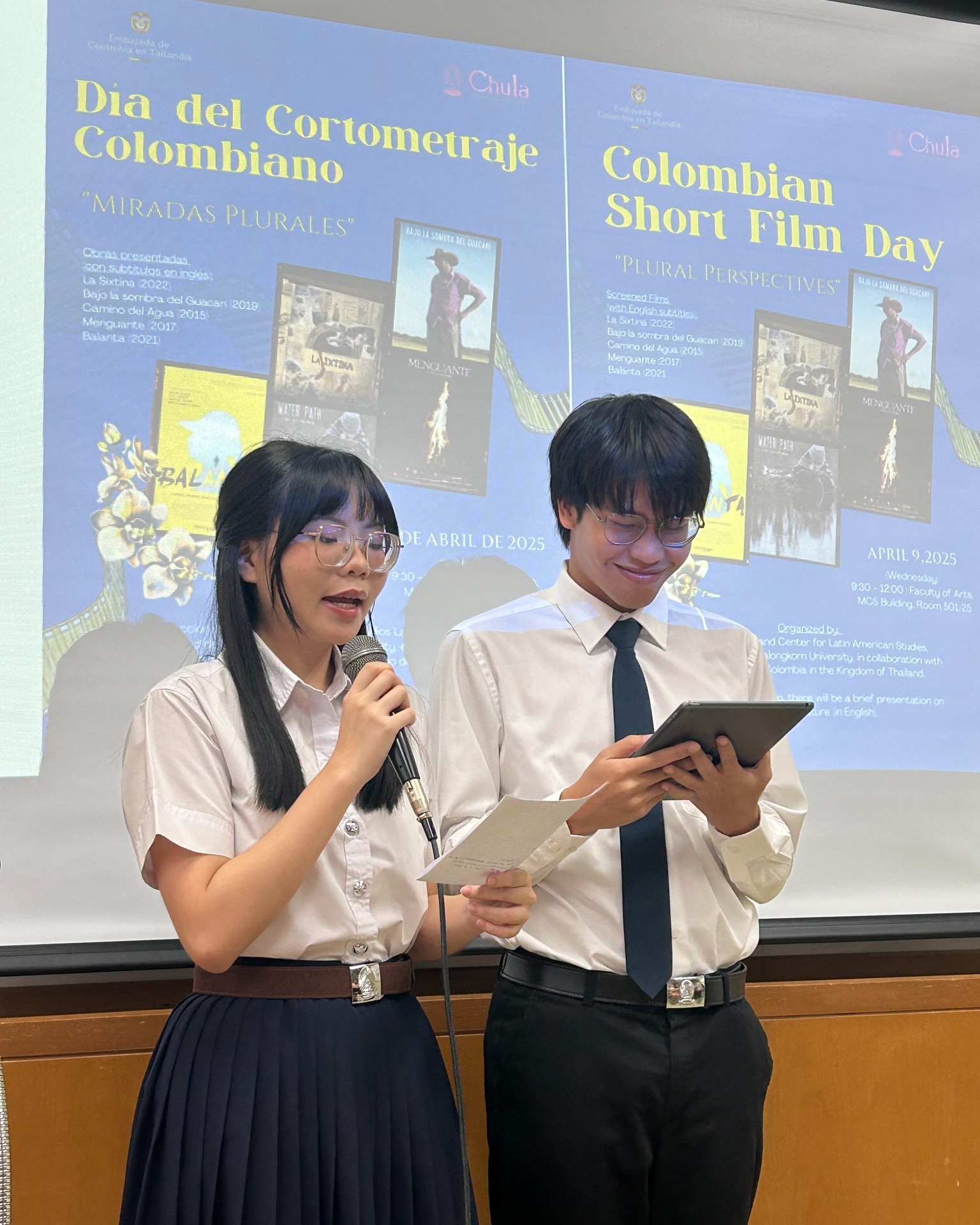 Estudiantes de la Facultad de Letras de la Sección de Español de la Universidad Chulalongkorn Créditos: Embajada de Colombia