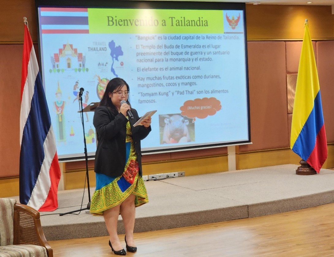 Finalizó con éxito el curso de español para diplomáticos y funcionarios tailandeses 2024 con taller de enseñanza sobre café colombiano