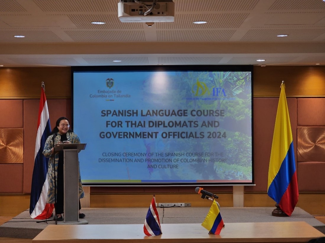 Finalizó con éxito el curso de español para diplomáticos y funcionarios tailandeses 2024 con taller de enseñanza sobre café colombiano
