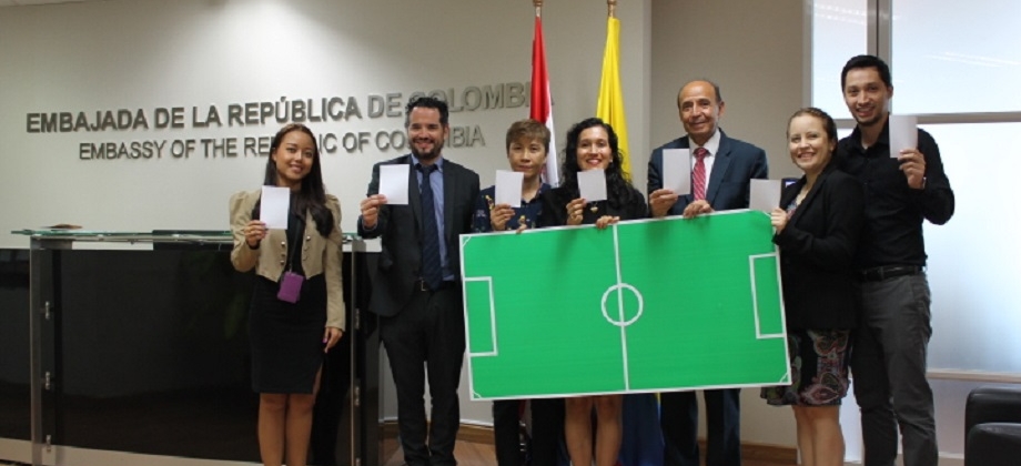 La Embajada de Colombia en Tailandia se une a la conmemoración del Día Internacional del Deporte para el Desarrollo y la Paz